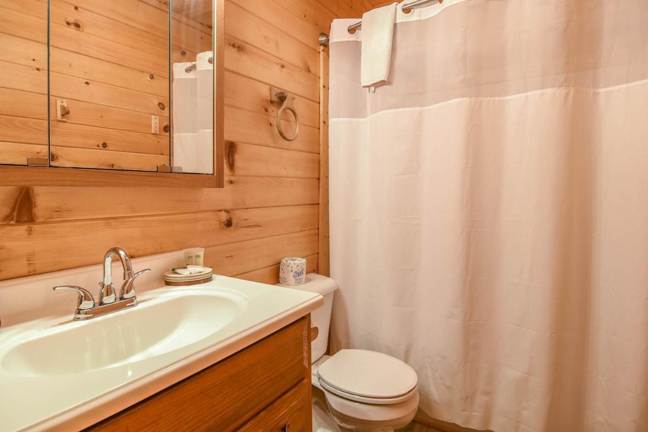 Easy Livin - Secluded Family Log Cabin Sevierville Exteriör bild