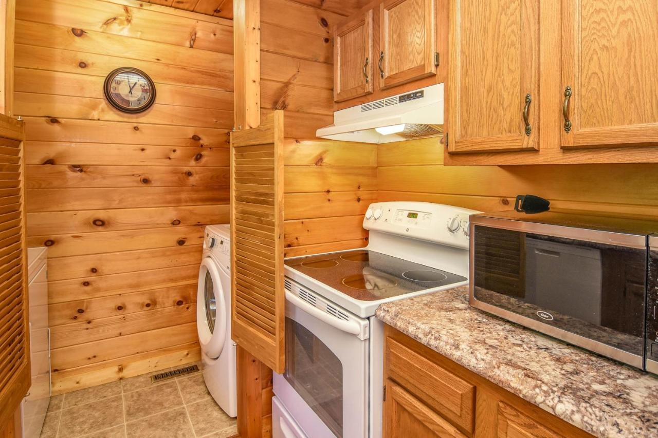 Easy Livin - Secluded Family Log Cabin Sevierville Exteriör bild