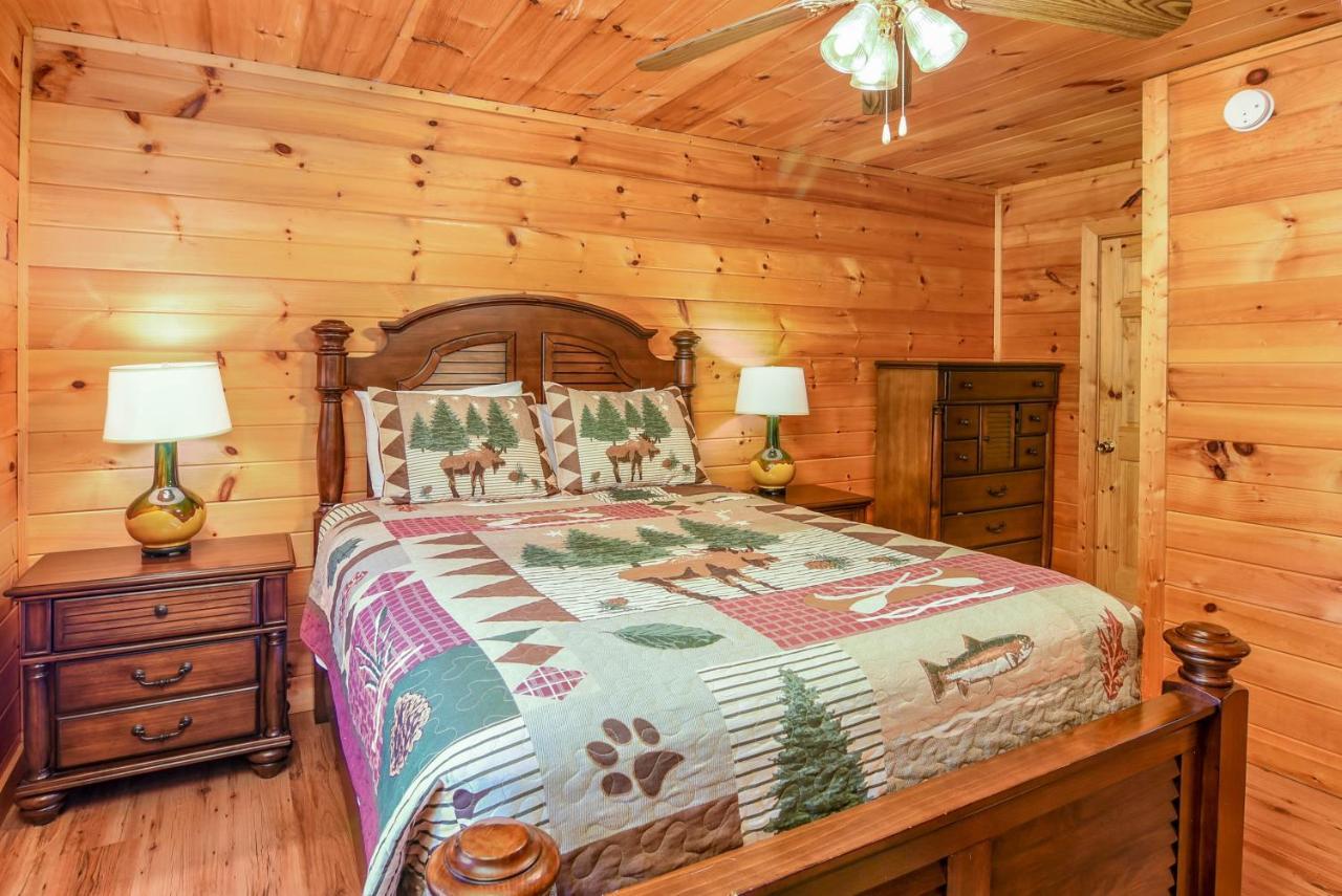 Easy Livin - Secluded Family Log Cabin Sevierville Exteriör bild